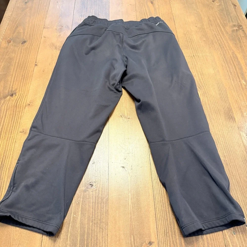 Nike Therma-Fit  Sweatpants Black Medium Straight‎ Leg Zip Ankle 551666-010